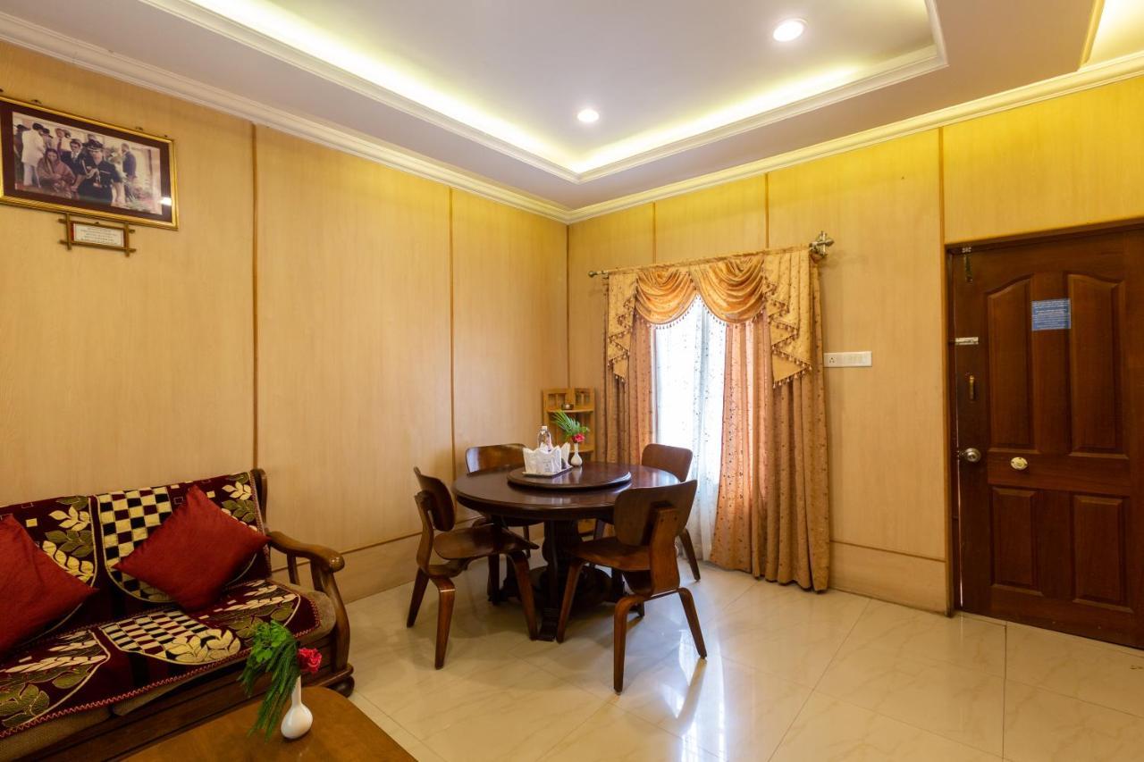 Kstdc Hotel Mayura Bhuvaneshwari Kamalapur Хампі Екстер'єр фото