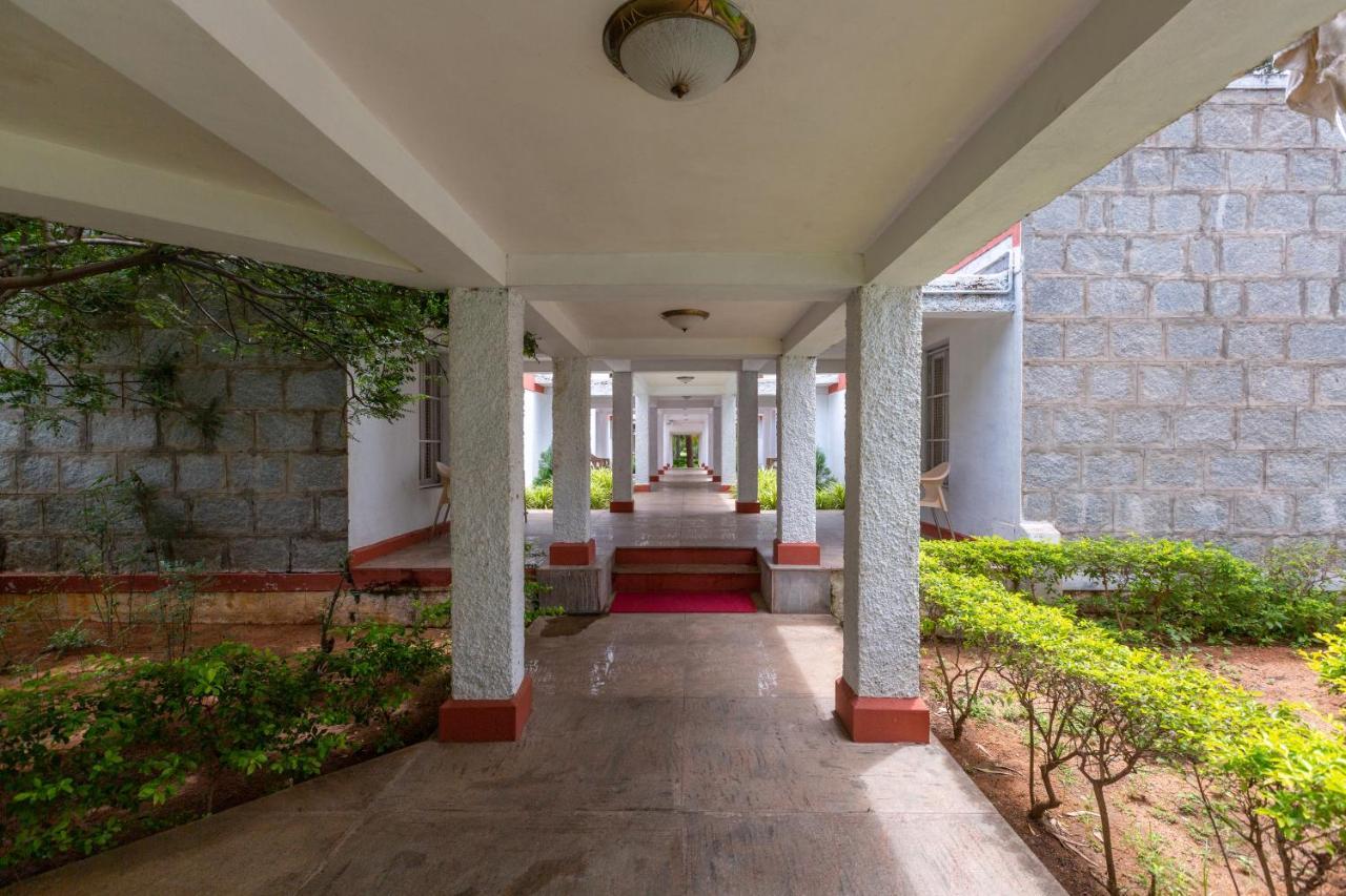 Kstdc Hotel Mayura Bhuvaneshwari Kamalapur Хампі Екстер'єр фото