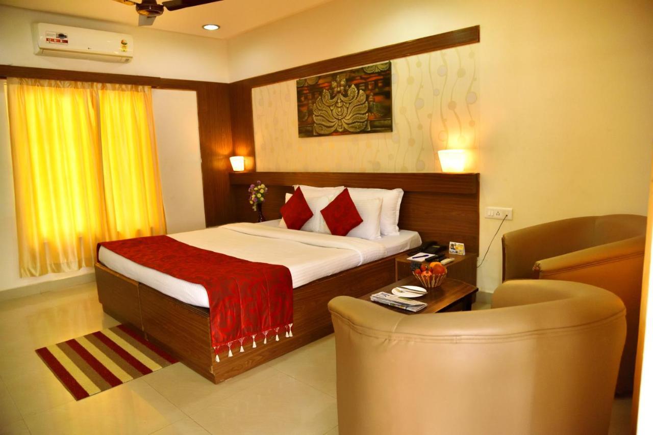 Kstdc Hotel Mayura Bhuvaneshwari Kamalapur Хампі Екстер'єр фото